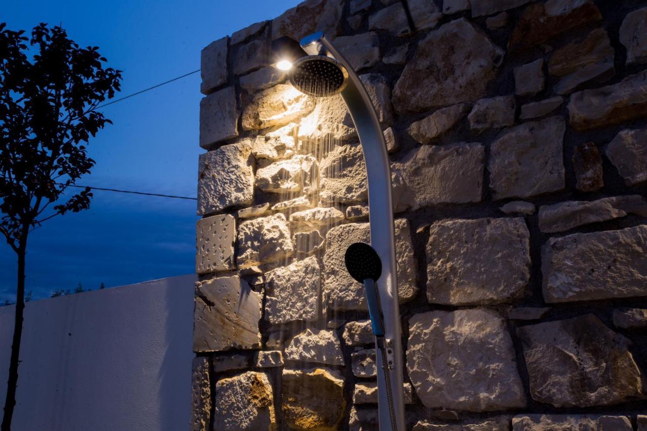 Avrilia Seaside Villa Heated Pool Almyrida  Exterior photo