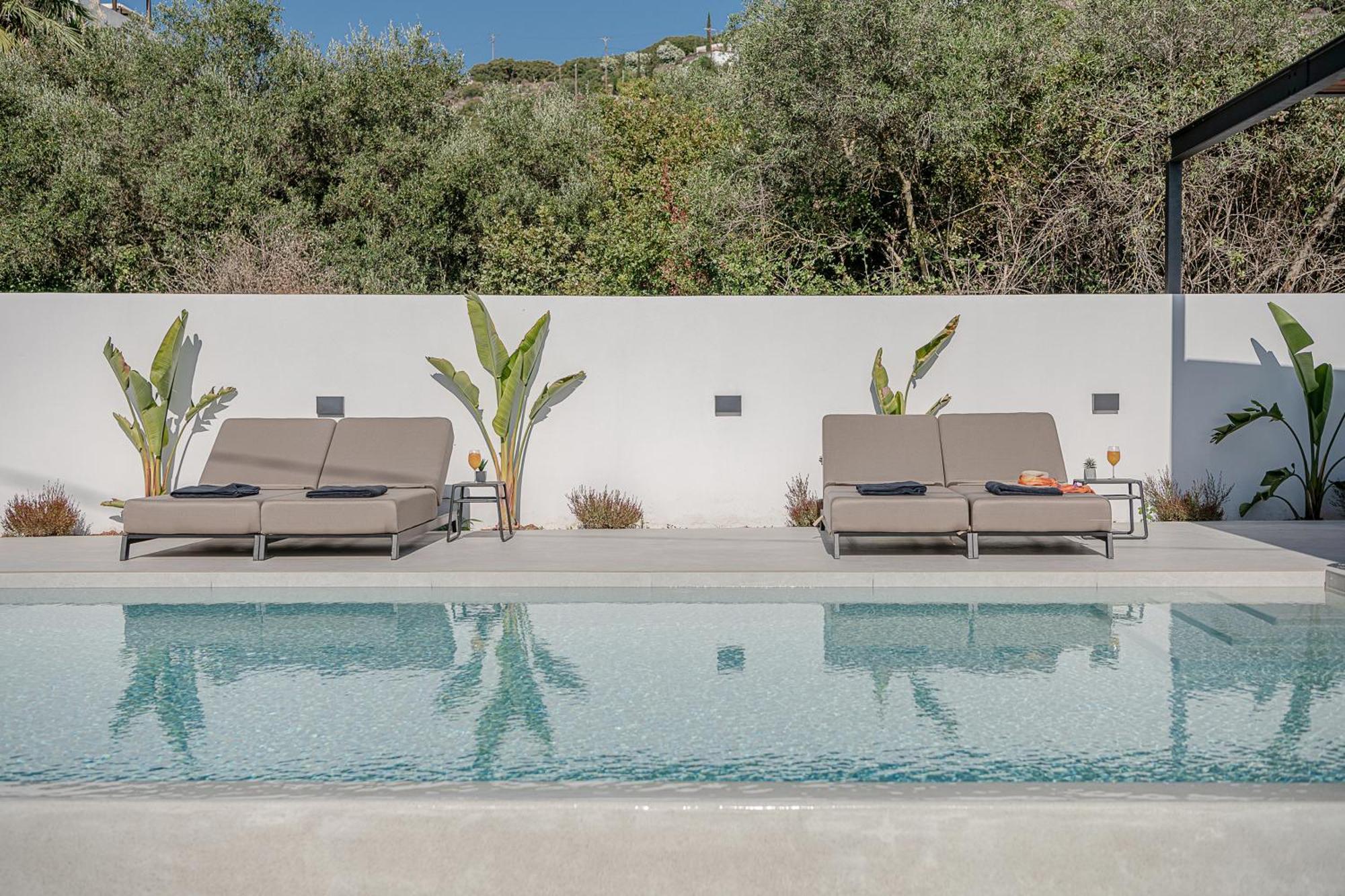 Avrilia Seaside Villa Heated Pool Almyrida  Exterior photo